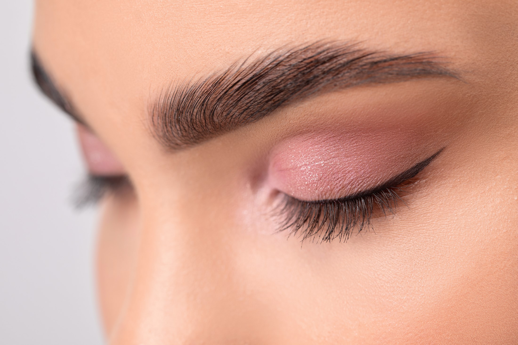 Brow Sculpting