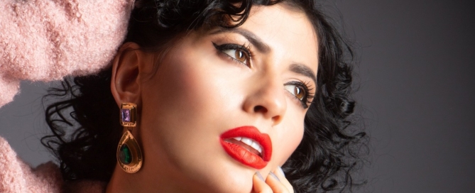 woman with curly hair